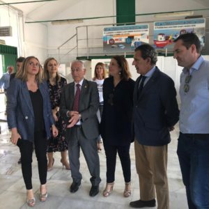 Eurofish Roquetas acompaña a Gabriel Amat, a la Junta y a Puertos de Andalucía en su visita a la Lonja